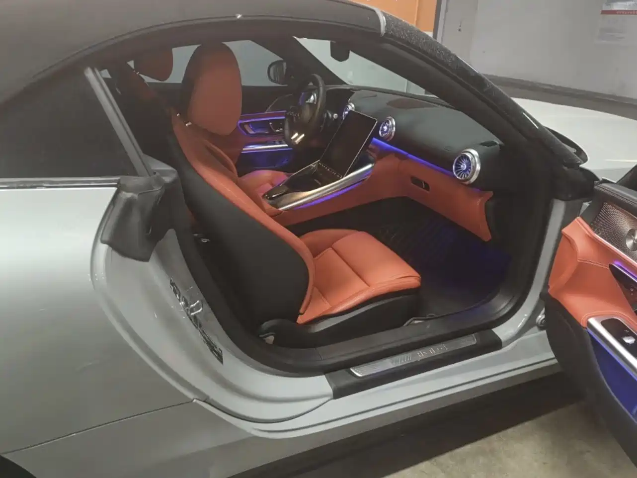 Mercedes-Benz SL-Class AMG 2024 AMG SL 63 4MATIC+ фото 6
