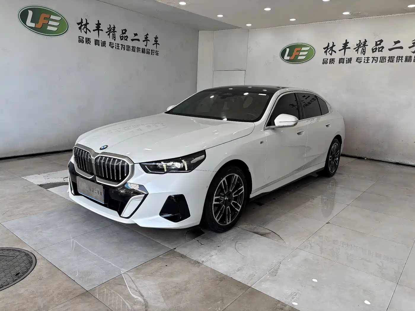  BMW BMW 5 Series 2024 530Li Leading M Sport Package
