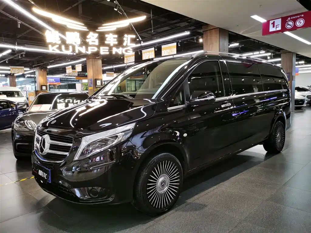 Mercedes-Benz Vito 2016 2.0T Elite Edition