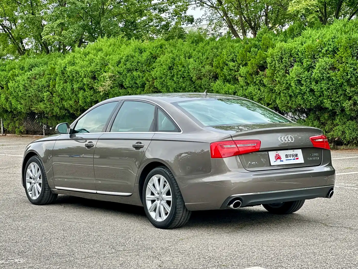 Photo 11 - Audi A6L