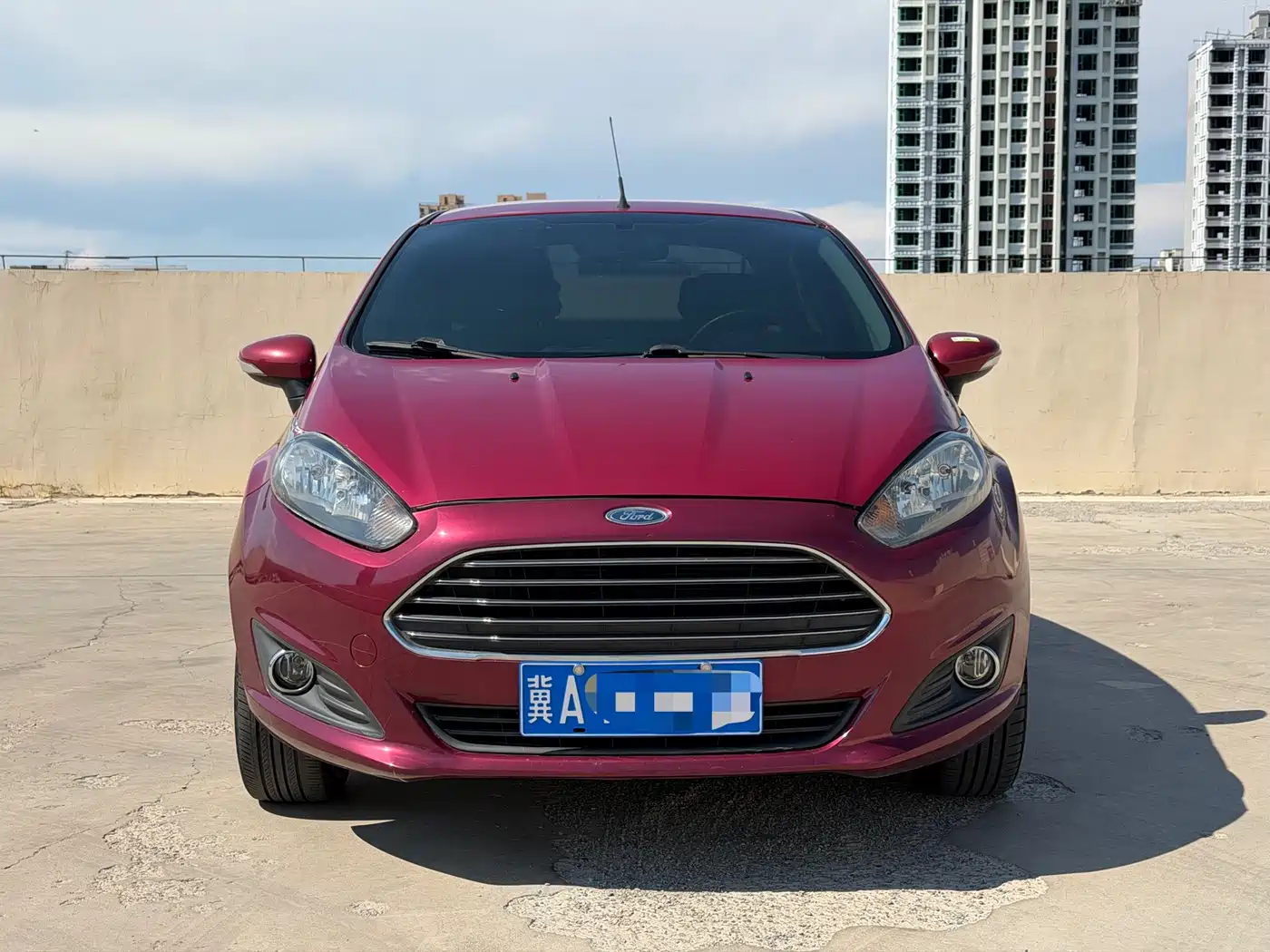 Photo 2 - Ford Fiesta