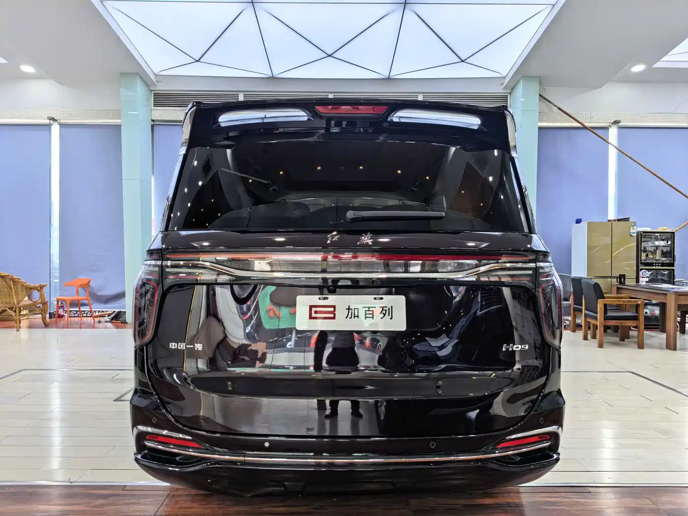 Hongqi HQ9 2023 2.0T Smart Connect Flagship фото 16