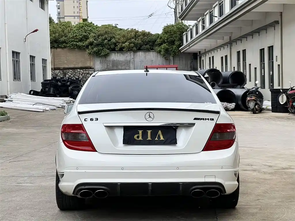 Mercedes-Benz C-Class AMG 2010 AMG C 63 Sport Enhanced Edition фото 8