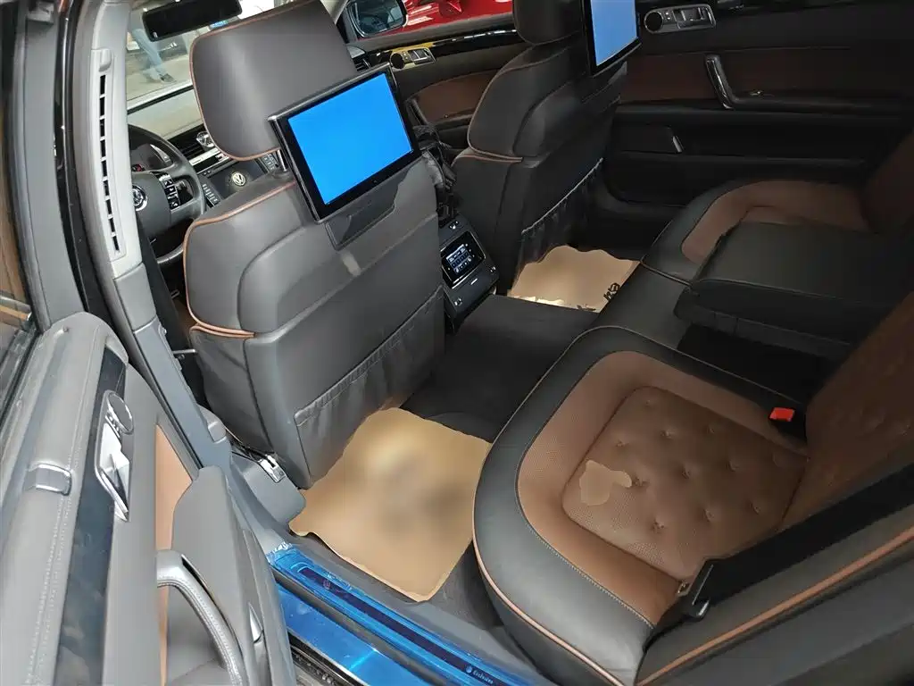 Volkswagen Phaeton 2015 Model 3.0L Exclusive Edition фото 13