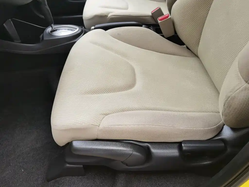 Honda Fit 2013 2011 1.5L Automatic Luxury