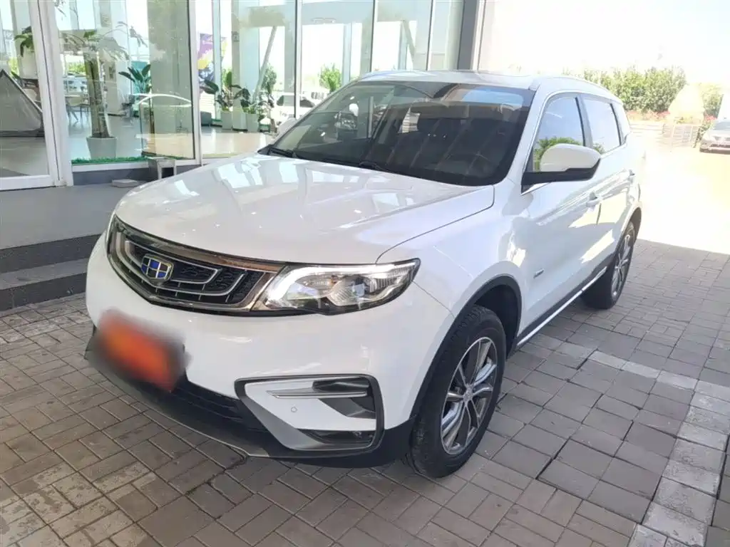 Фото 2 - Geely Boyue