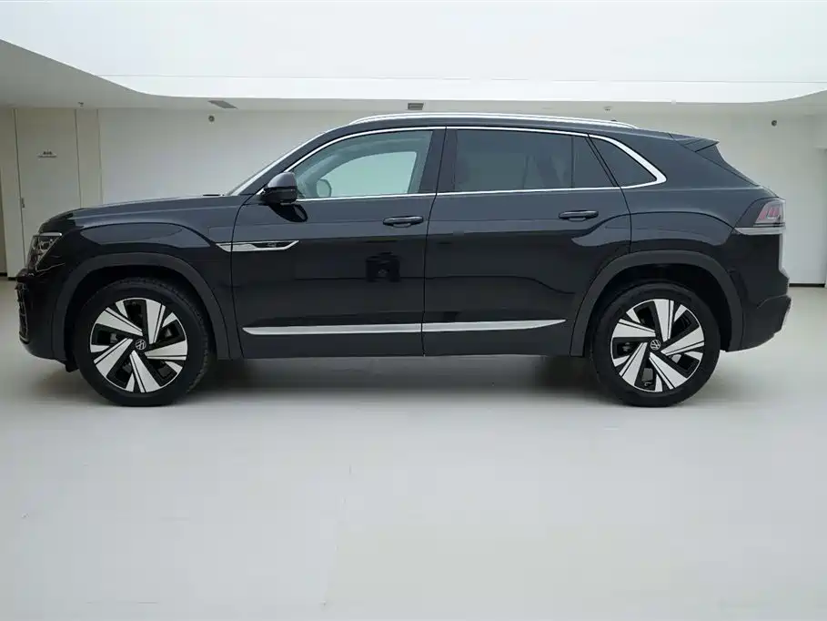 Volkswagen Teramont 2024 Teramont X 380TSI 4WD Premium Luxury Edition фото 3