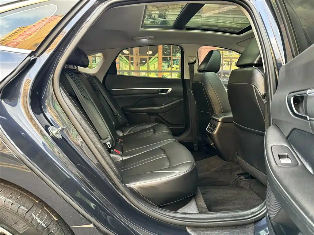 Hyundai Sonata 2020 270TGDi DCT GLS Elite Edition фото 26