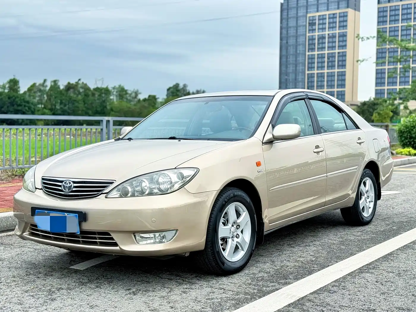 Toyota Camry (Overseas) 2005 2.4 Luxury Edition