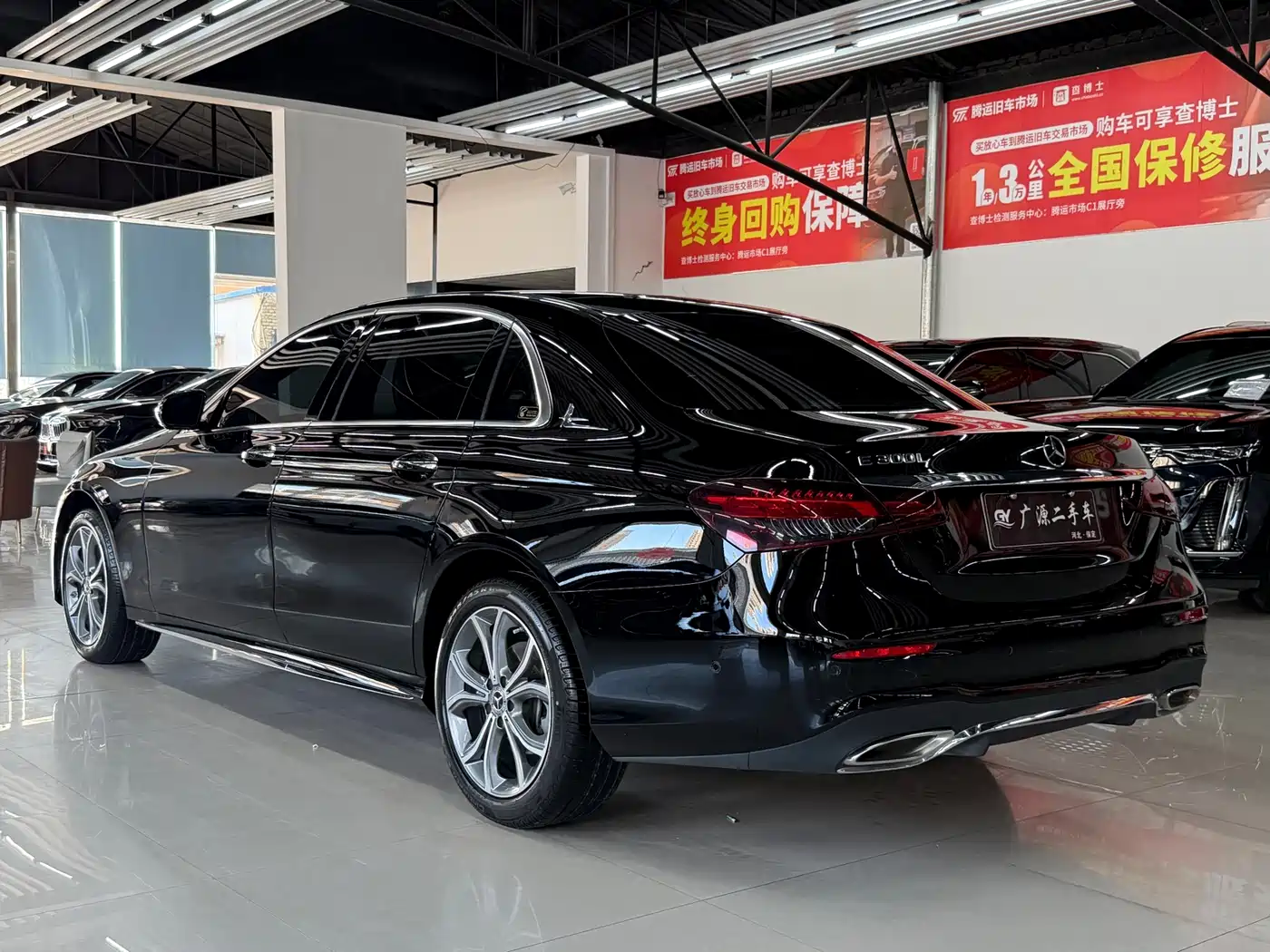 Mercedes-Benz E-Class 2023 E 300 L Sport Fashion фото 6