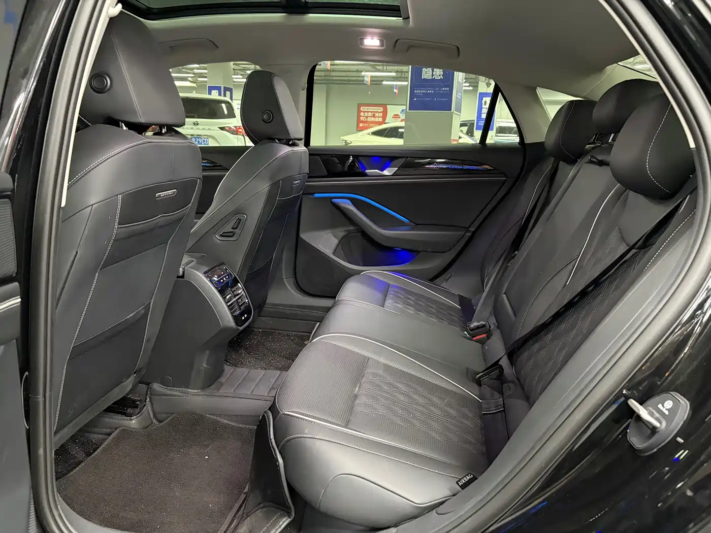 Volkswagen Magotan 2026 2026 Model 380TSI DSG Premium Edition Damai Package
