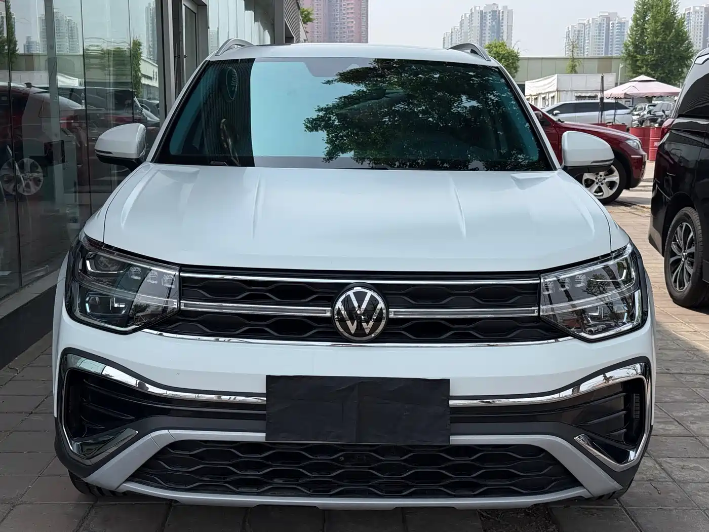Volkswagen Tharu 2024 300TSI 2WD Full Moon Edition фото 2