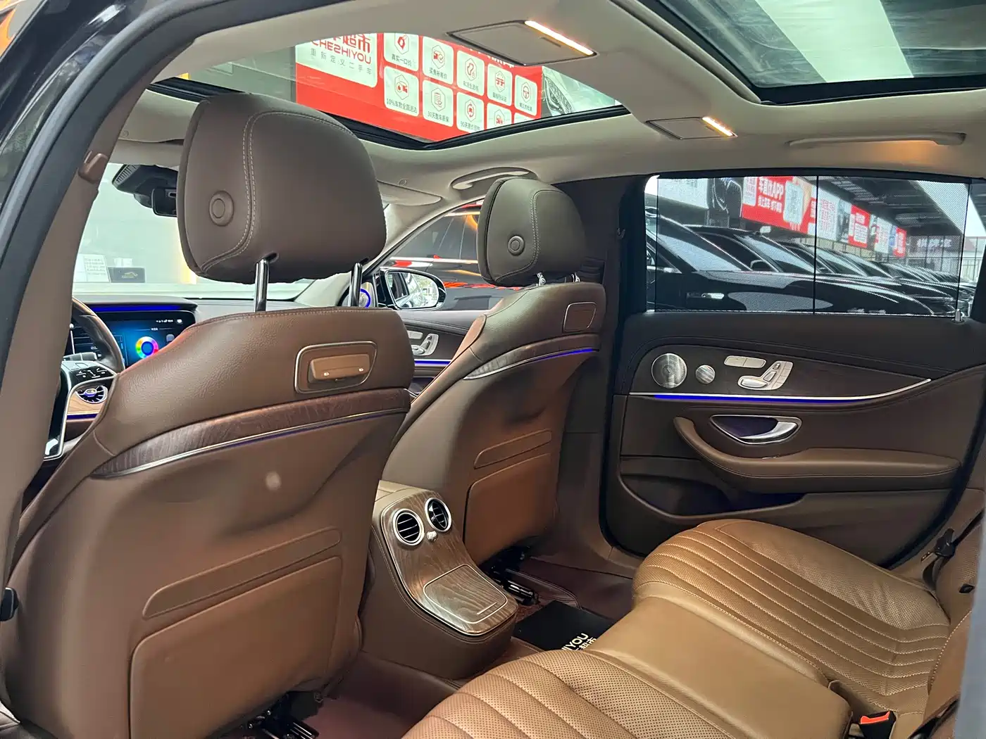 MERCEDES-BENZ E CLASS