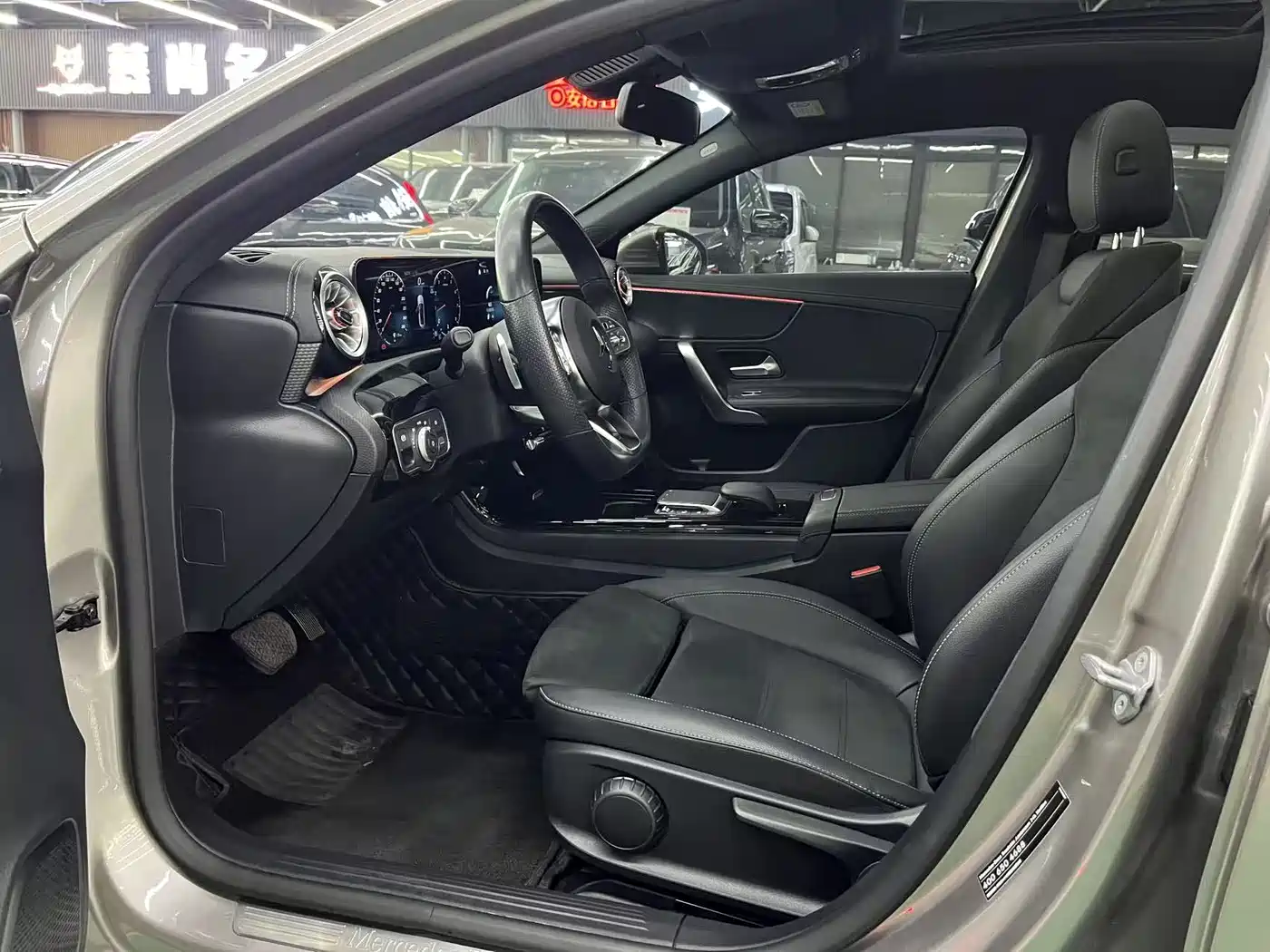 Mercedes-Benz A-Class 2022 Facelift II A 200 L Sport Sedan Fashion фото 7