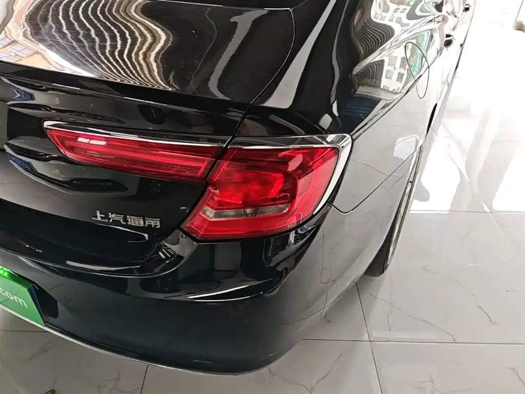 Buick LaCrosse 2018 Model 20T Elite Edition фото 8