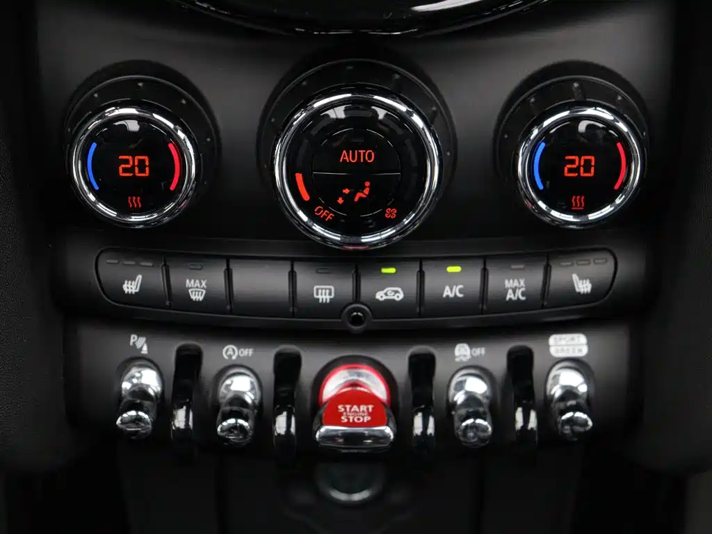 MINI MINI 2024 2023 2.0T COOPER S CABRIO Coastline Commemorative Edition