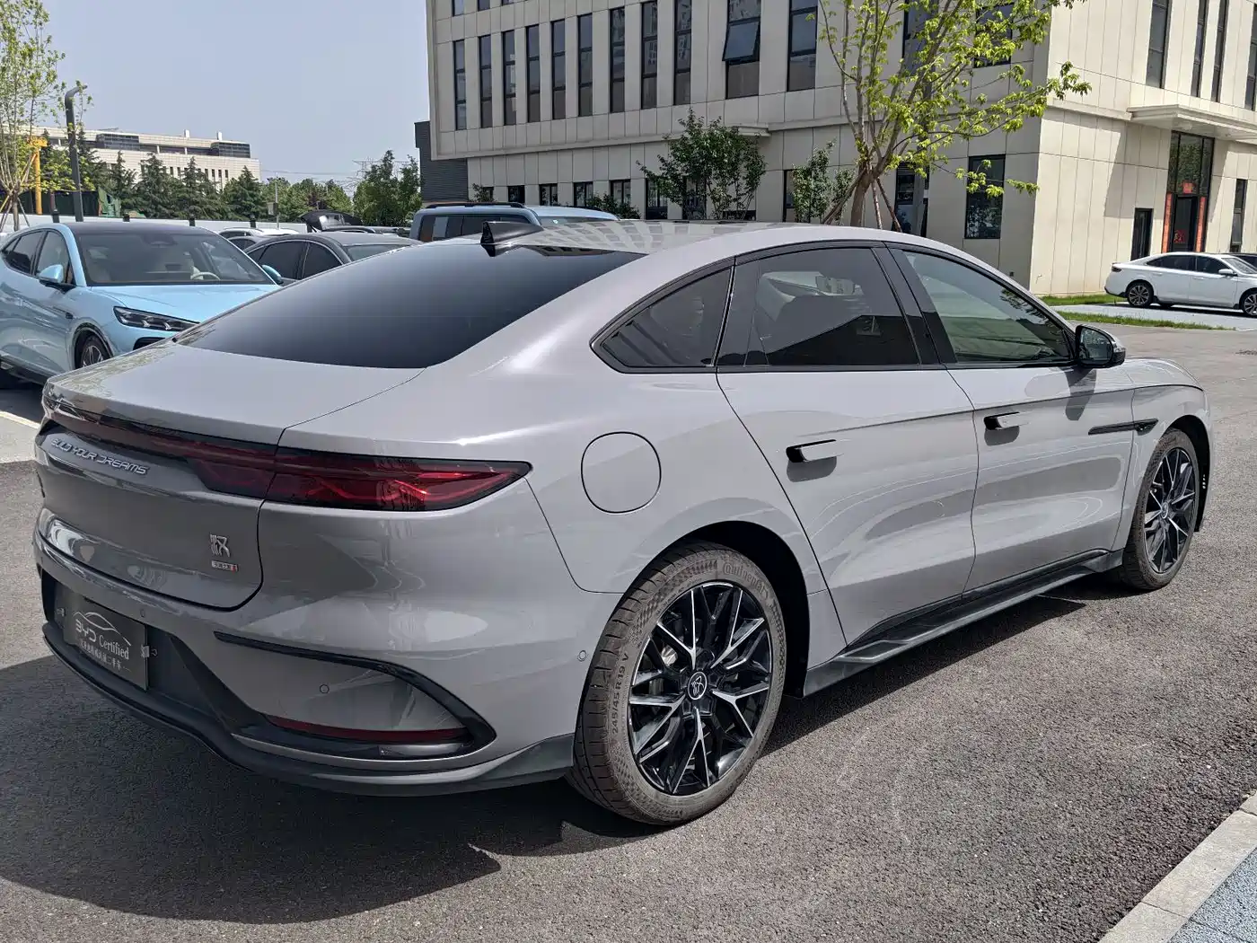 BYD Han 2025 DM-i Smart Driving Edition 125KM LiDAR Flagship фото 9