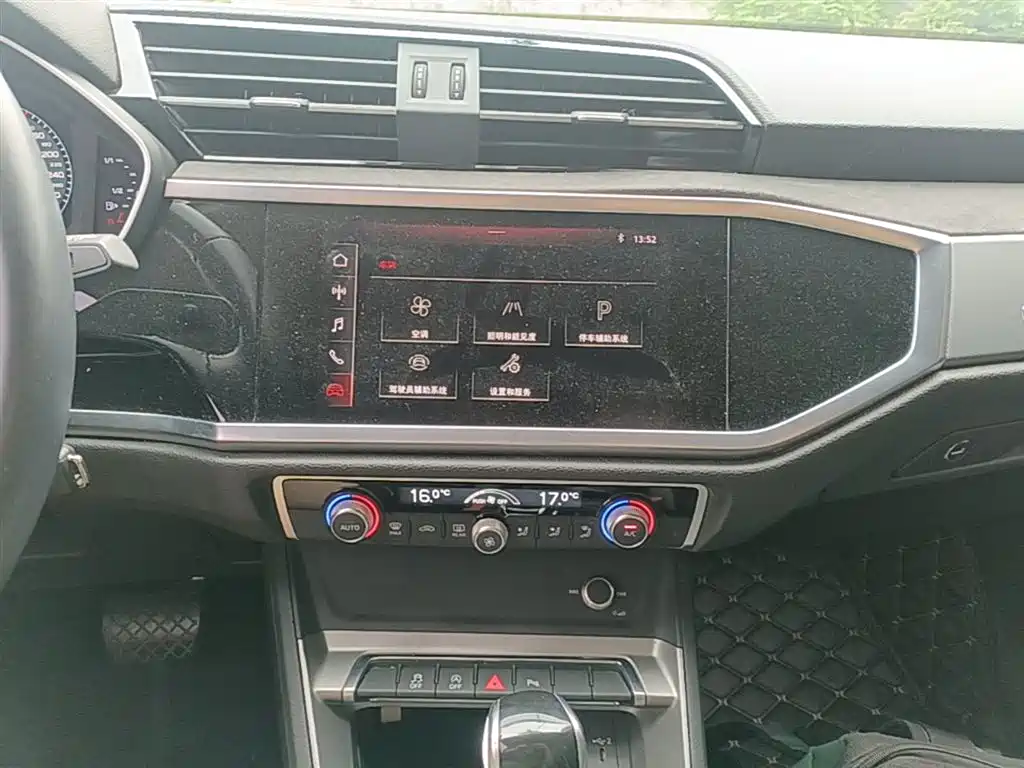 Audi Q3 2019 35 TFSI Progressive Sport фото 13