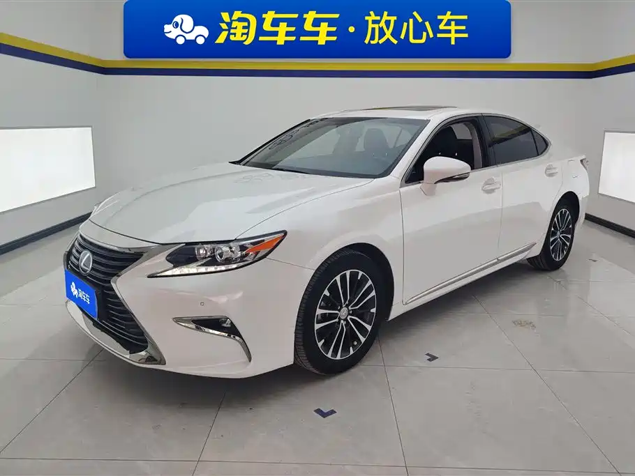 Lexus ES 2016 200 Midnight Special Limited Edition