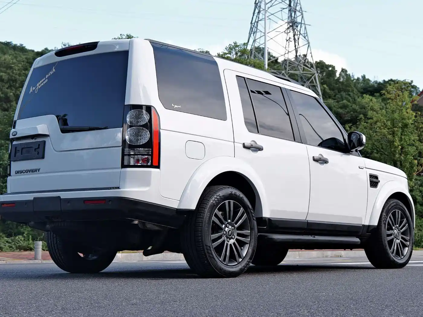 Фото 4 - Land Rover Discovery