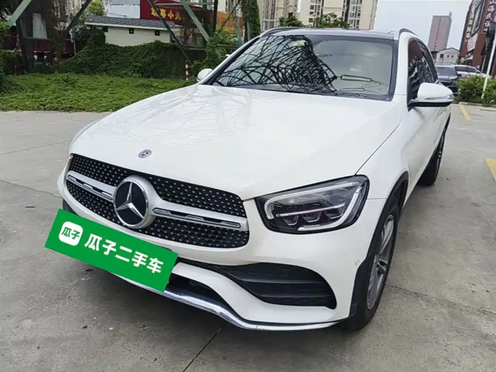 Mercedes-Benz GLC 2020 GLC 260 L 4MATIC Luxury фото 3