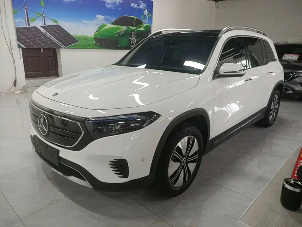 Mercedes-Benz EQB 2023