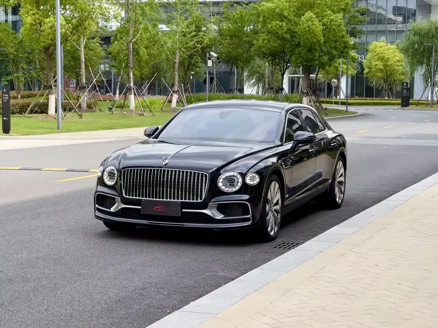 Bentley Flying Spur 2020 6.0T W12 Standard Edition