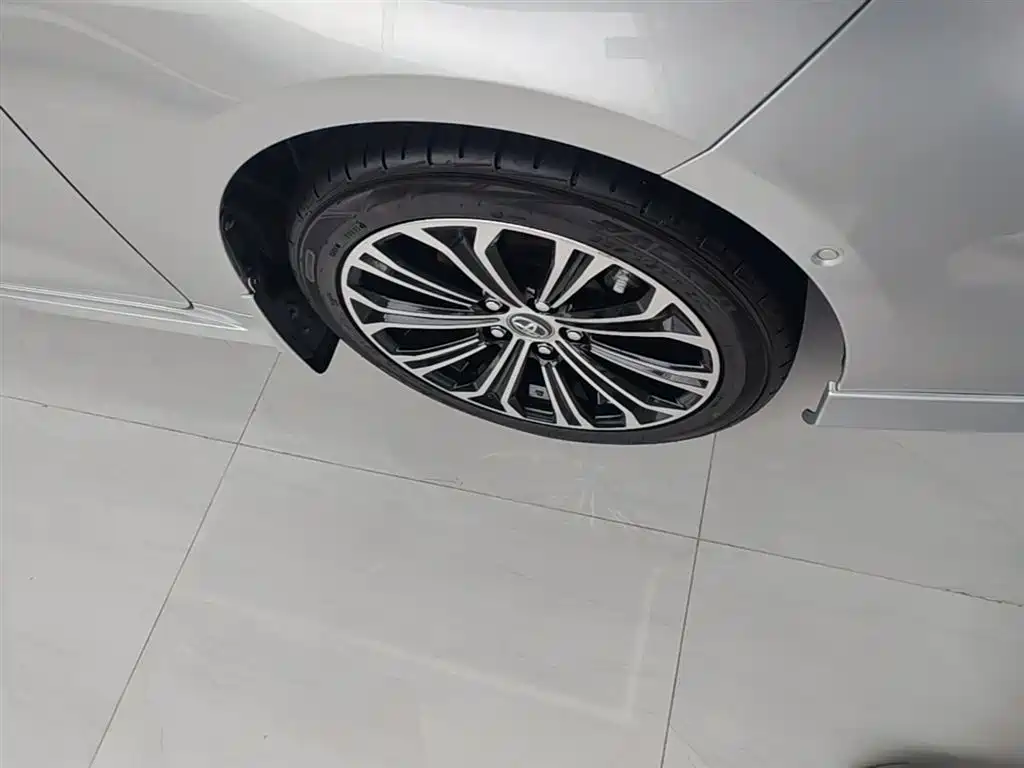 Toyota Corolla 2019 1.2T S-CVT Sport Edition фото 14