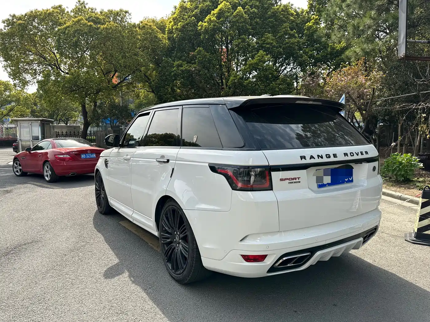 Land Rover Range Rover Sport 2015 3.0 SC V6 HSE фото 11
