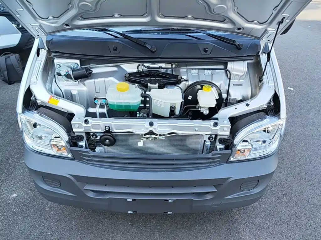 Wuling Motors Wuling Zhiguang 2026 2023 1.5L Utility 5/7-seater