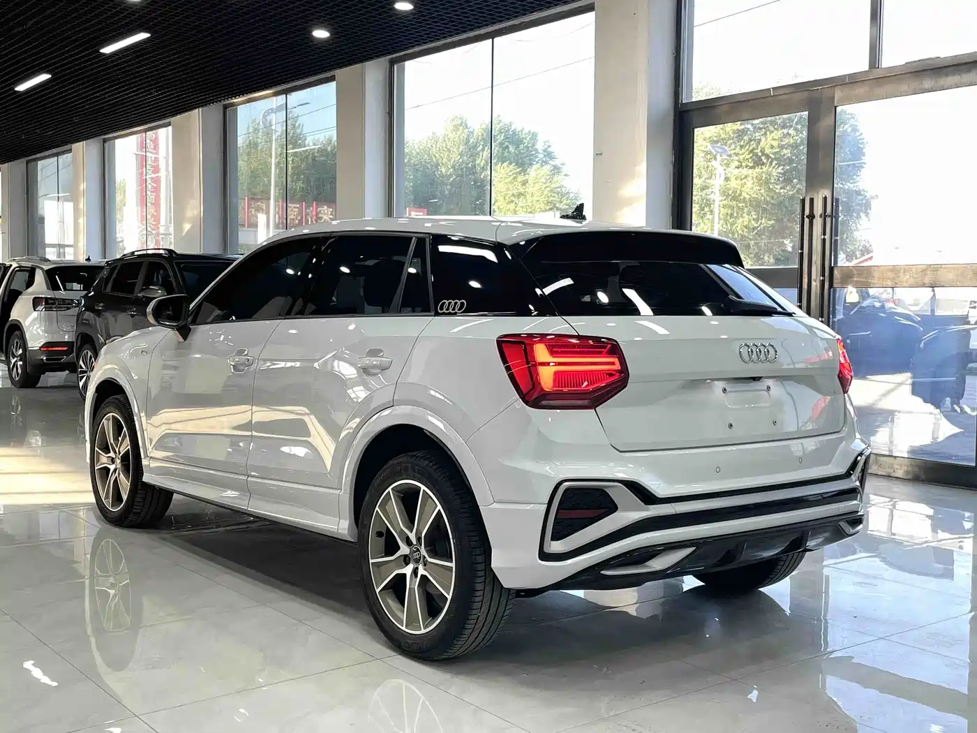 Audi Q2L 2022 35 TFSI Fashion Dynamic фото 4