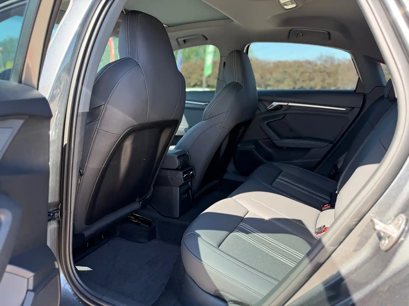 Audi A3 2023 A3L Limousine 35 TFSI Fashion Sport фото 8