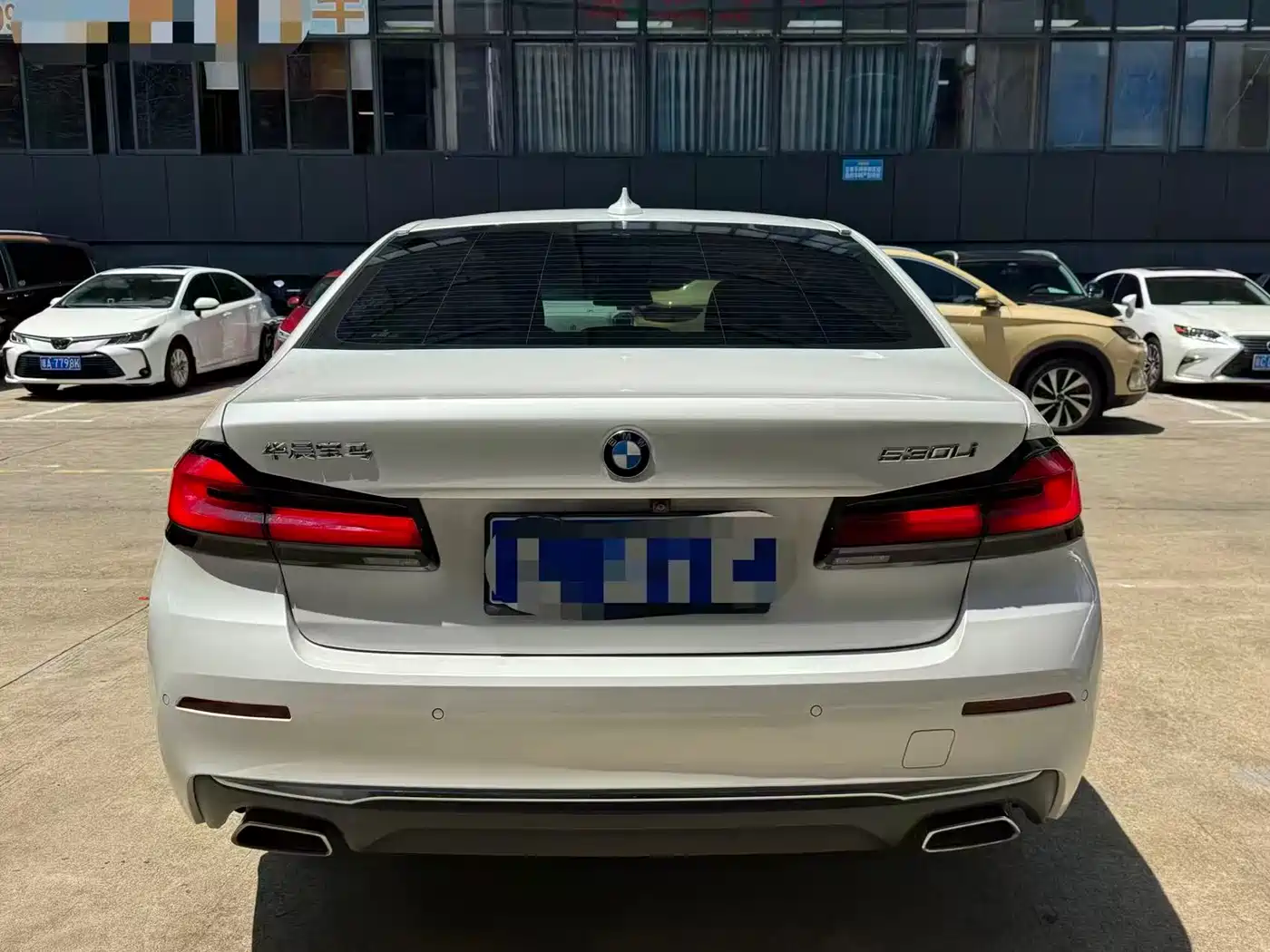 BMW 5-SERIES