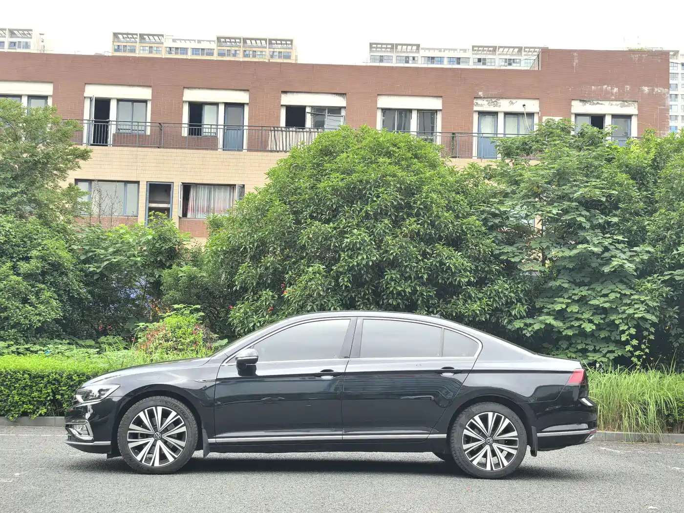 Volkswagen Magotan 2020 330TSI DSG Leading фото 3