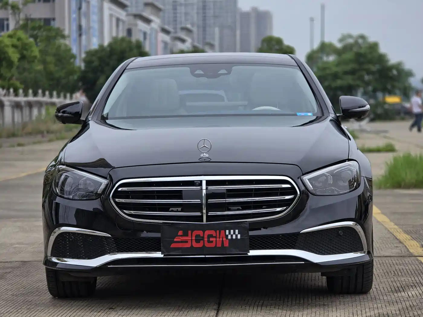 Mercedes-Benz E-Class 2021 Facelift E 300 L Sport Premium фото 2