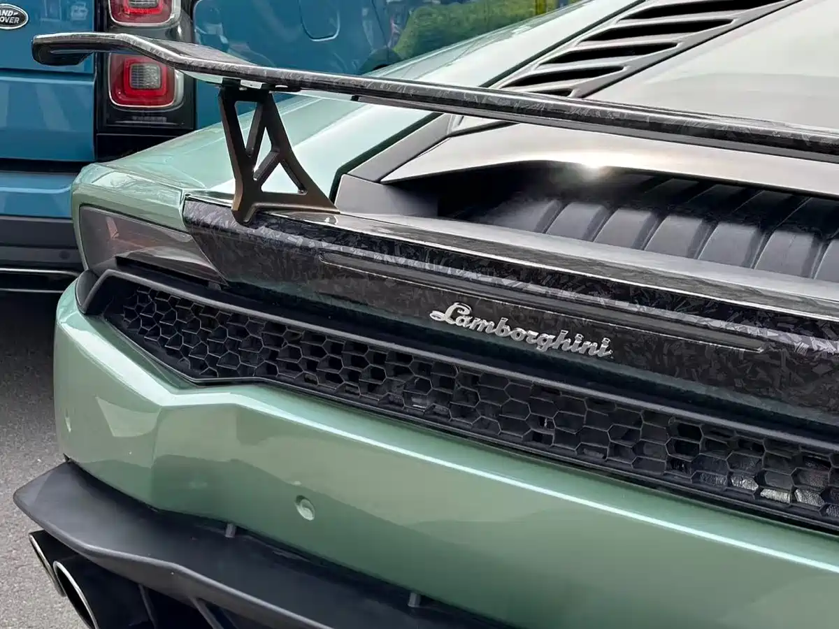 Lamborghini Huracán 2016 LP 600-4 Limited Edition фото 12