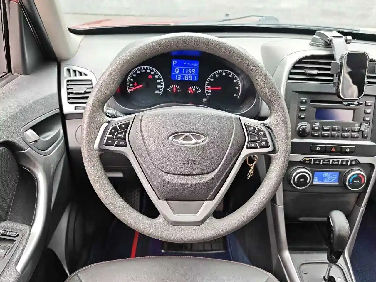Chery Tiggo 3 2015 2014 Magic Edition 1.6L CVT Smart Edition