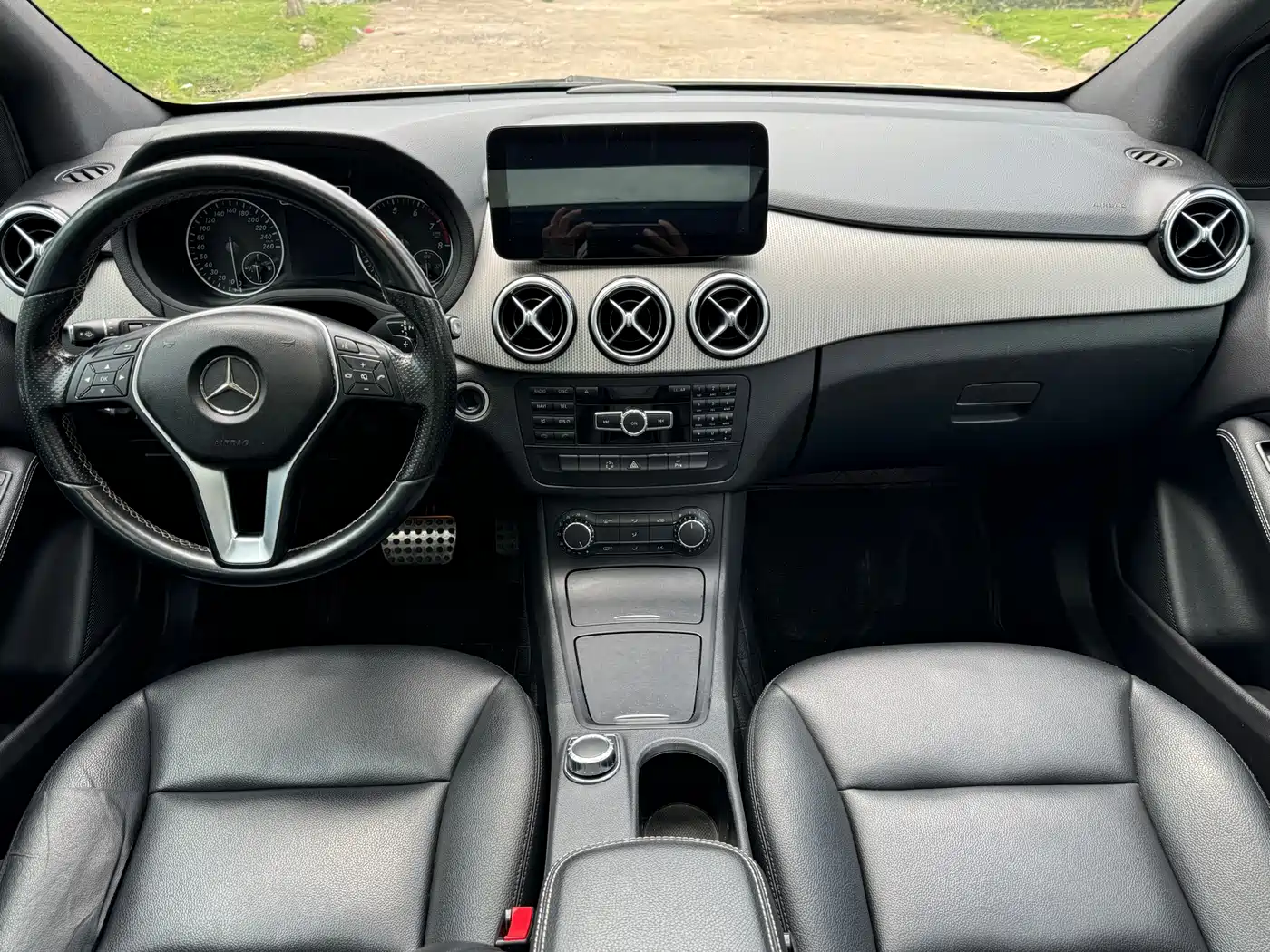 Mercedes-Benz B-Class 2012 B 200 фото 8