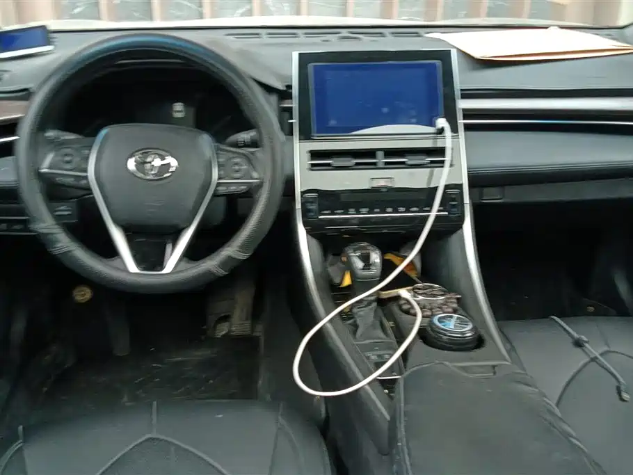 Toyota Avalon 2022 2.0L Progressive Edition фото 12