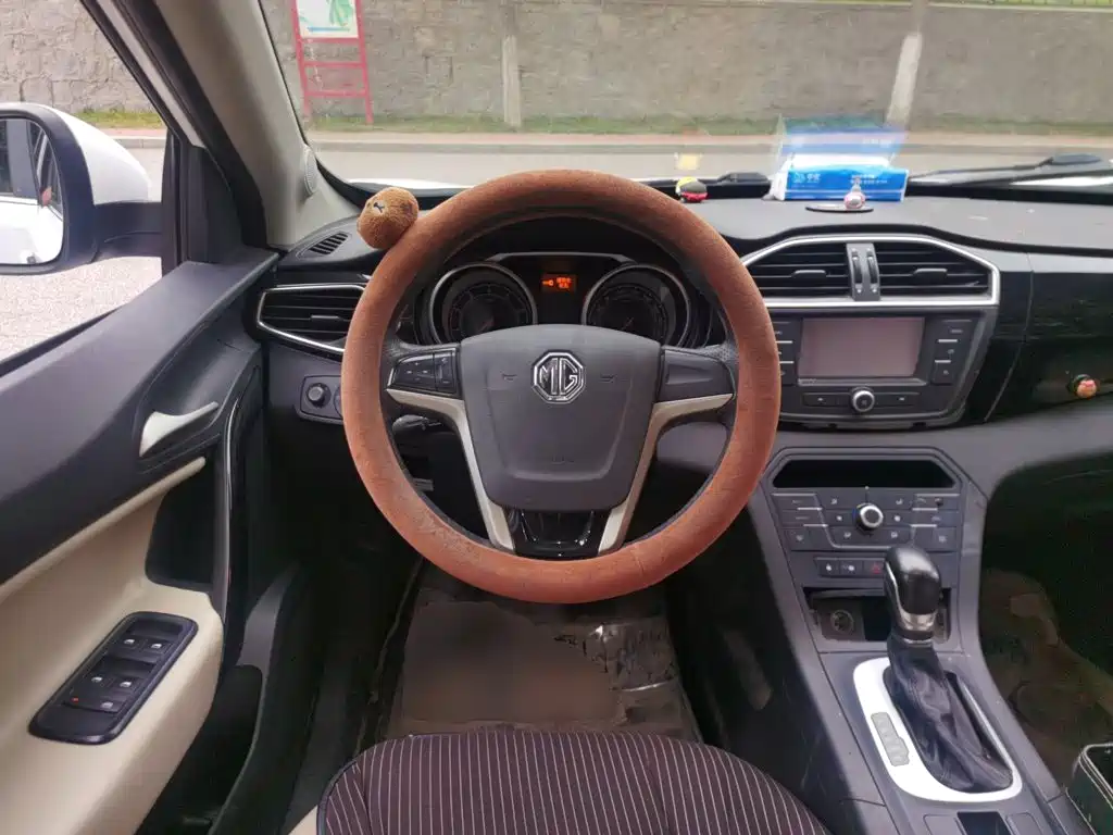 MG Roewe RX5 2015 2015 1.5TGI TST Luxury Edition