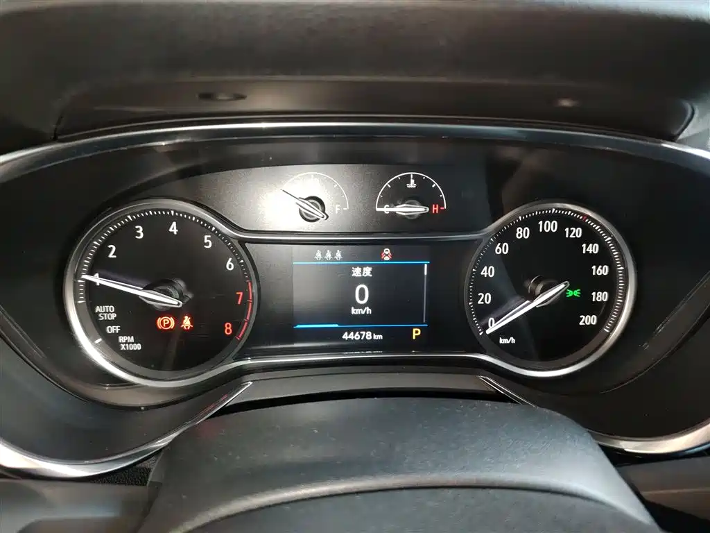 Buick Encore 2020 20T CVT Luxury Edition фото 12