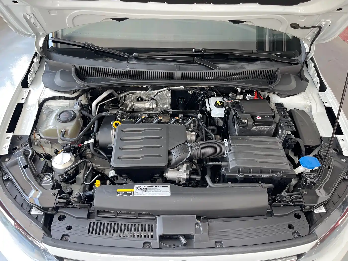 Volkswagen Polo 2023 Plus 1.5L Auto Joyful Living Edition фото 4