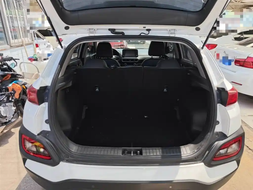 Hyundai ENCINO 2018 1.6T DCT ZhiLian Edition China V фото 19