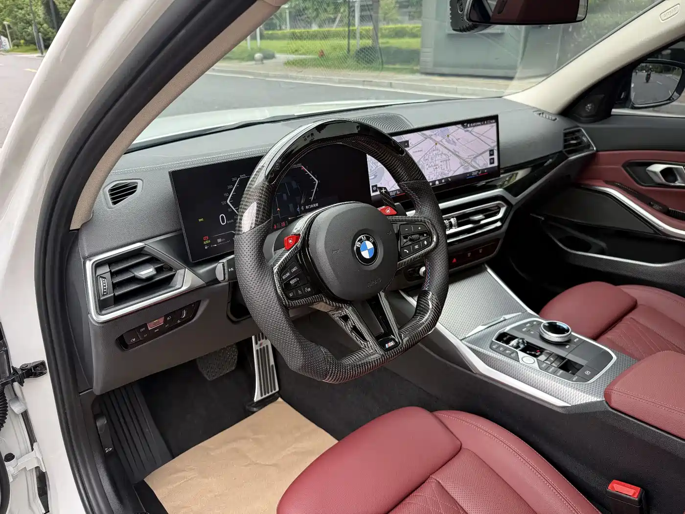 BMW 3 Series 2024 325Li M Sport Shadowline Package фото 9