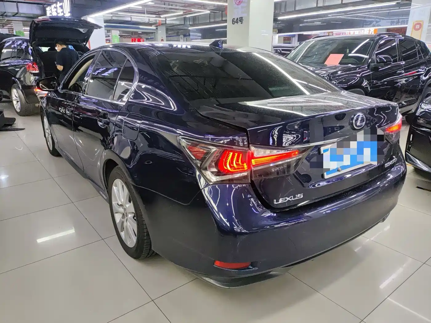 Lexus GS 2017 2016 300h Leading Edition