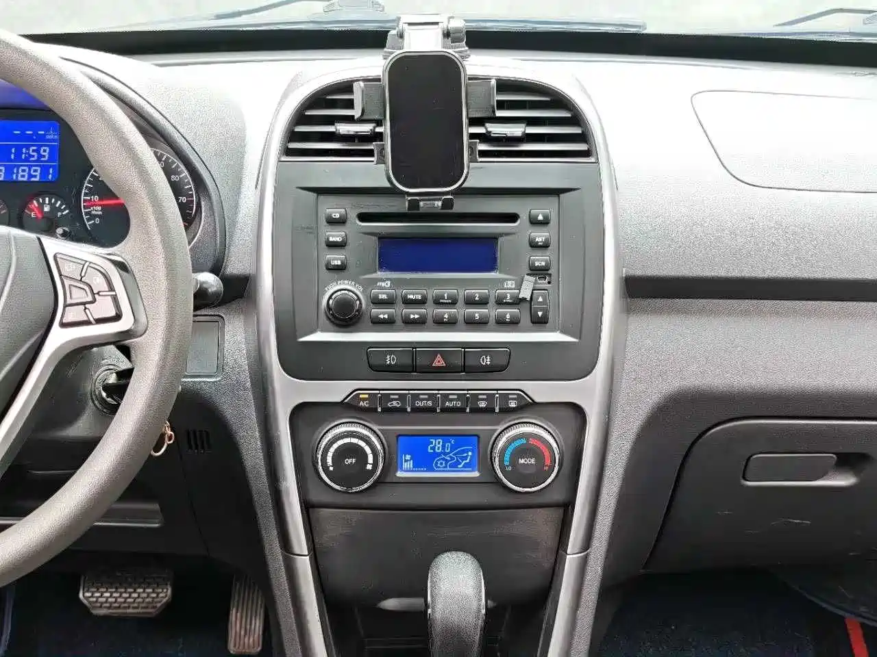 Chery Tiggo 3 2015 2014 Magic Edition 1.6L CVT Smart Edition