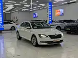 Photo 3 - Škoda Superb
