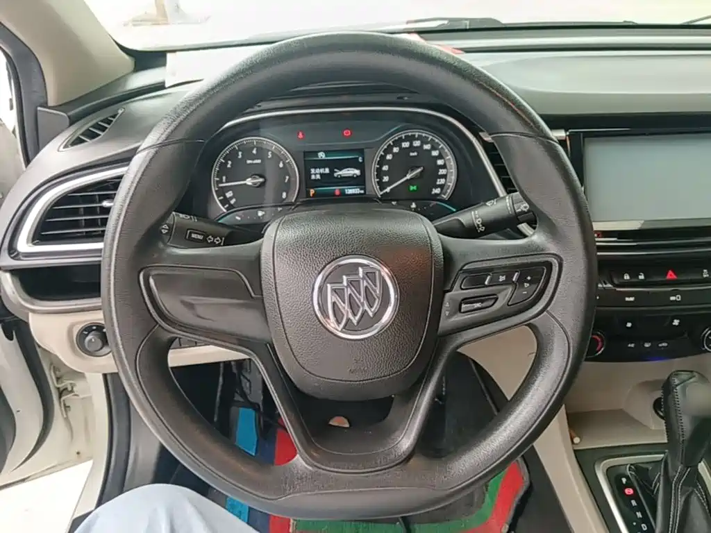 Фото 11 - Buick Excelle