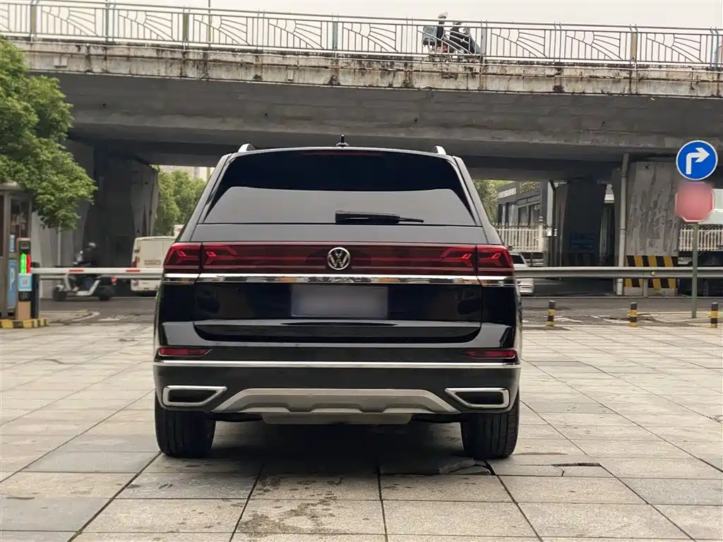 VOLKSWAGEN TOURANG