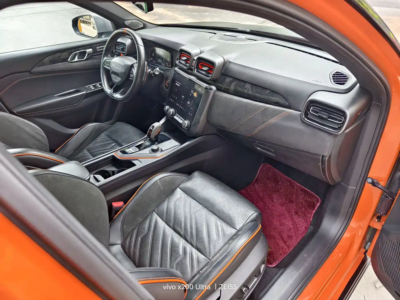 Lynk & Co 02 Hatchback 2021 2.0TD Halo Driving Control Package Edition фото 9